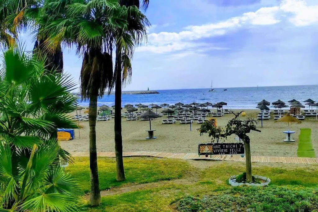 Beautiful Sea Views Cozy Apartment 350 M From Beach Benalmadena
